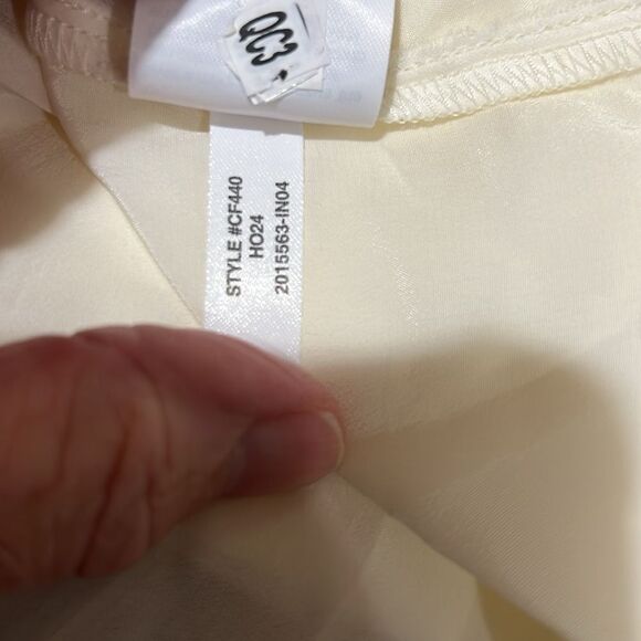 J. Crew cf440 Ivory Bungalow popover shirt in crepe de chine NWT size s - Picture 12 of 12